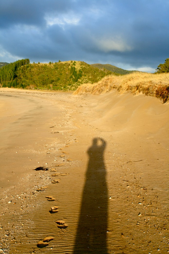 [shadows, footprints]